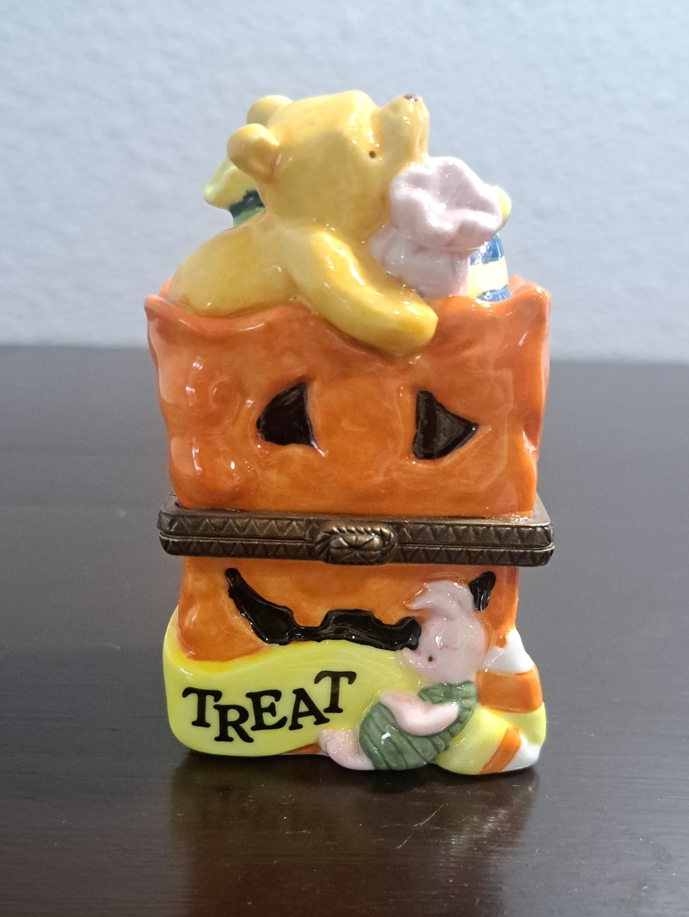 Disney Pooh & Friends Pumpkin Porcelain Hinged Box